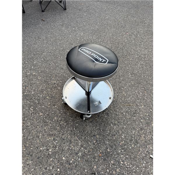 Pro point garage stool
