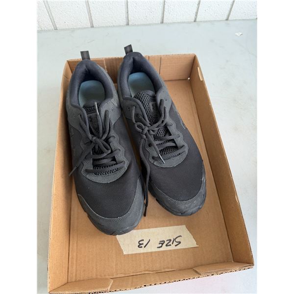 Under Armour size 13 shoes