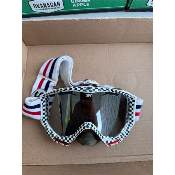Spy goggles
