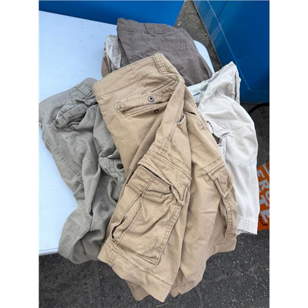 Cargo shorts size 34