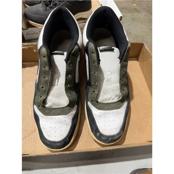 Nike shoes size 13