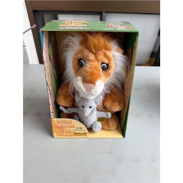 The lion and the mouse interactive toy