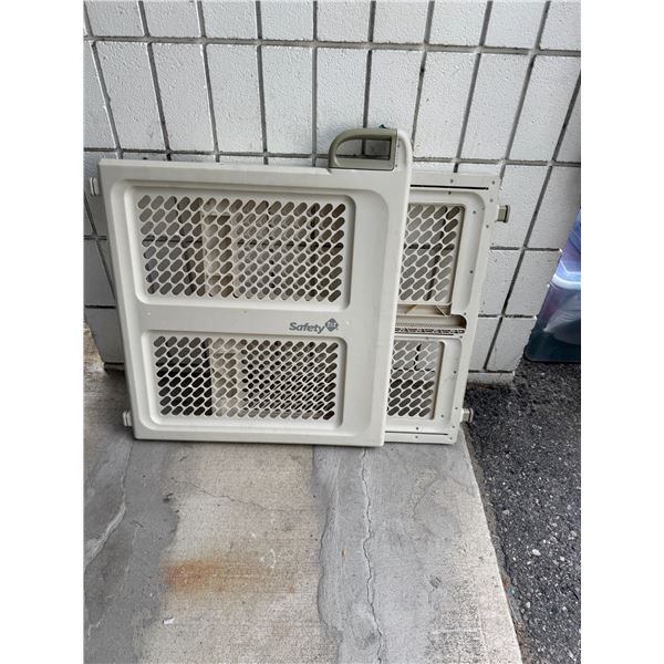 Safety first baby gate