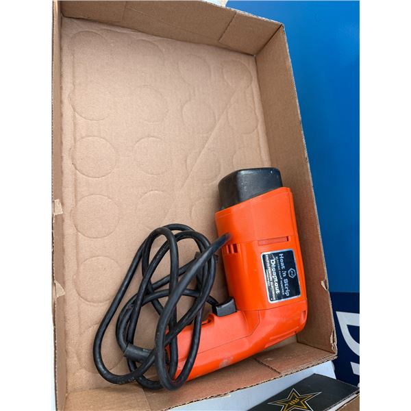 Heat and strip electric paint remover