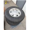 Image 1 : Tires 235/75R 15