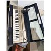 Image 1 : Yamaha keyboard