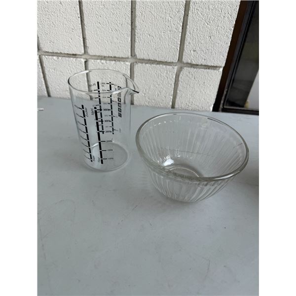 Glass measuring cup and Pyrex bowl