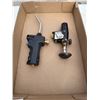 Image 1 : Torch items