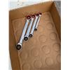 Image 1 : Wrenches