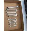 Image 1 : Wrenches