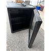 Image 2 : Danby mini fridge