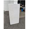 Image 1 : Lifetime 4 foot folding table