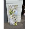 Image 1 : Floral artwork