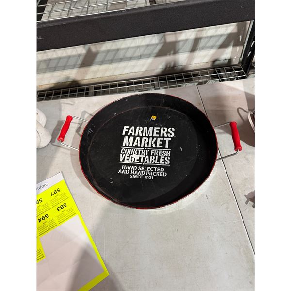 Farmers market tray