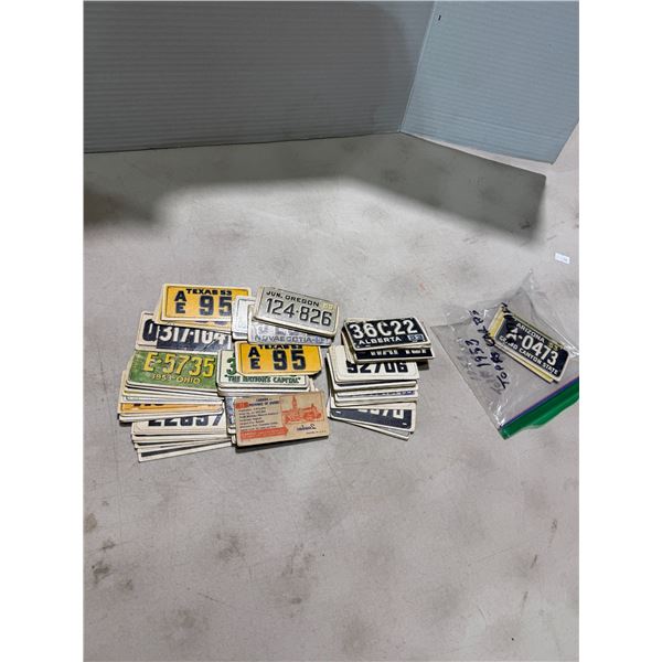 Collectible license plate cards