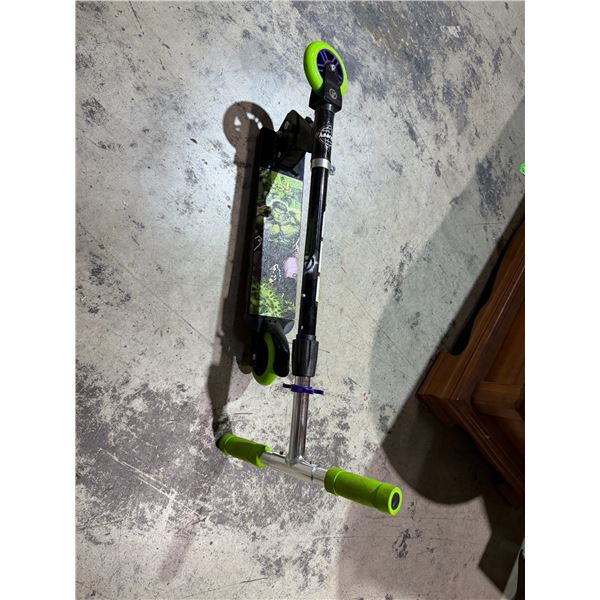 HUFFY Hulk, Scooter