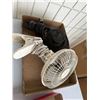 Image 1 : To go cups and other