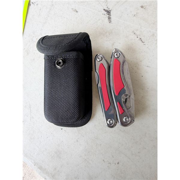 folding knife