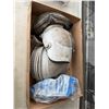 Image 1 : Kneepads goggles and goggles