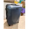 Image 1 : Samsonite 4 wheel suitcase