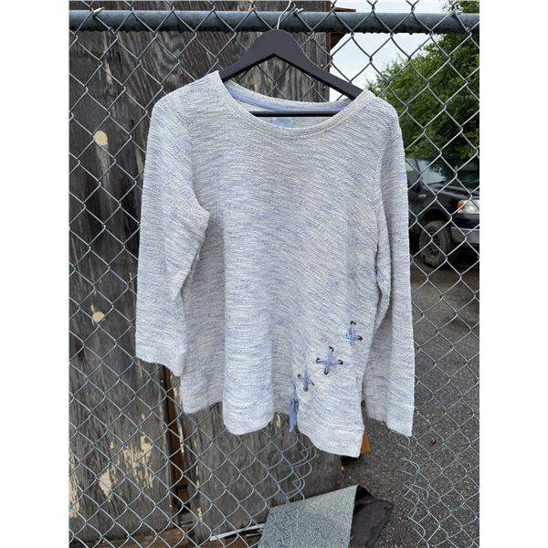 Sweater size 1X