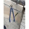 Image 1 : Bolt cutters