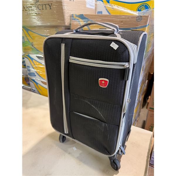 4 wheeled suitcase