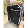 Image 1 : 4 wheeled suitcase