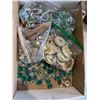 Image 1 : Decor, shells, rocks, and other