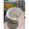 Image 2 : Waste basket