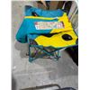 Image 1 : Deluxe folding table