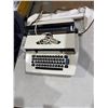 Image 1 : Royal jet Star electric typewriter