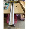 Image 1 : Light fixture