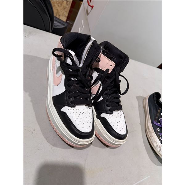 Nike size 9