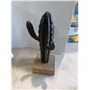 Image 1 : Cast-iron cactus decor