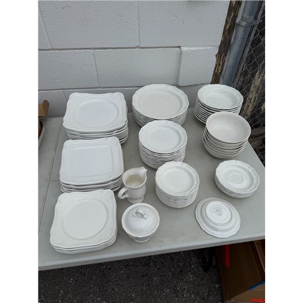 MIKASA dishes