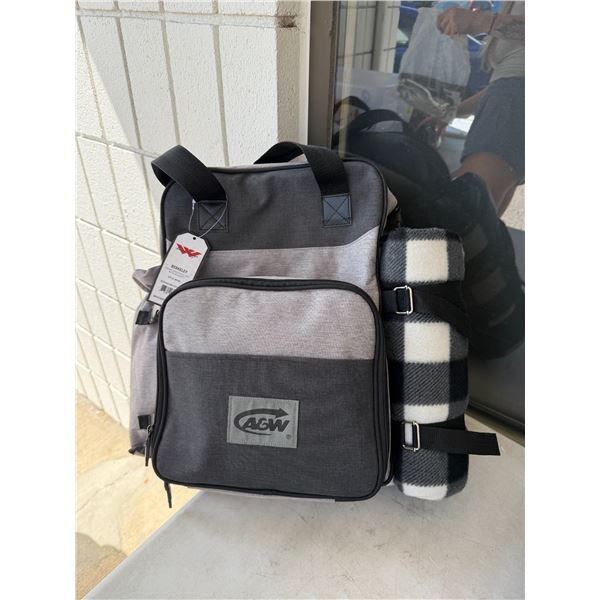 A&W backpack with blanket