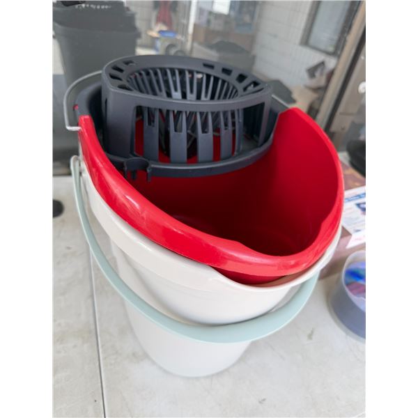 Mop, buckets