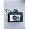 Image 2 : Polaroid land camera