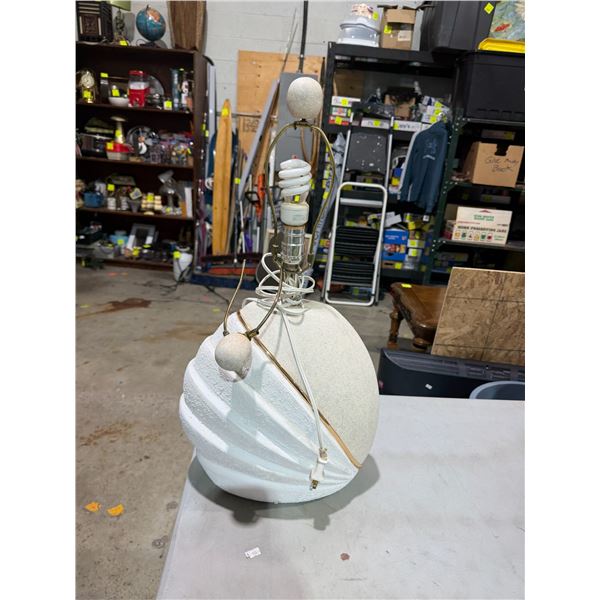 Pottery lamp