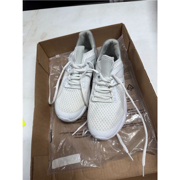 Shoe size 7