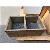 Image 1 : Wood crate with nails