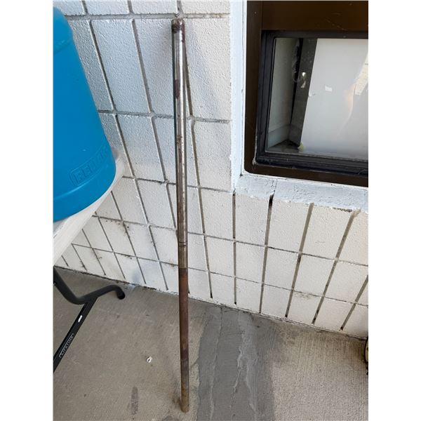 Metal bar