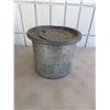 Image 1 : vintage galvanized metal minnow bucket