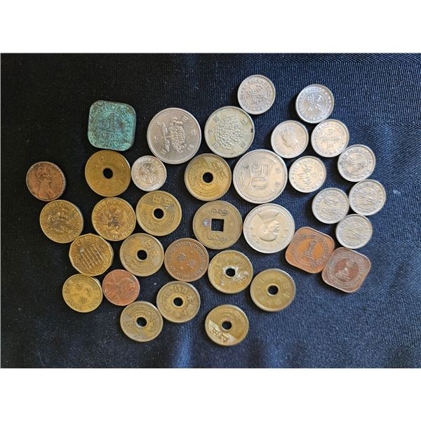 Assorted international coins
