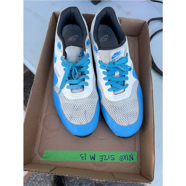 Nike shoes size 13