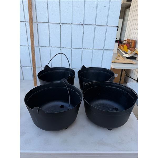 Plastic blender bowls