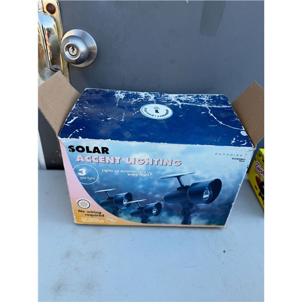 Solar accent lighting