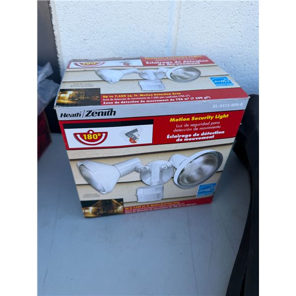 Motion security light