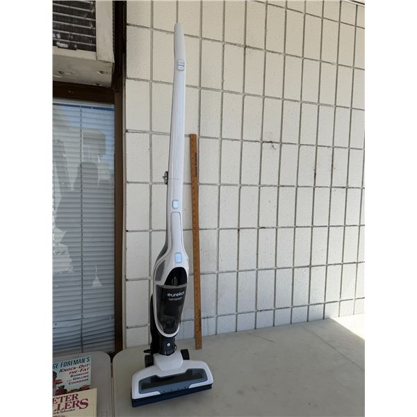 Eureka light speed vacuum